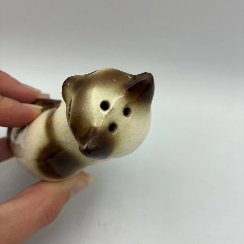 Vintage Siamese Cat Ceramic Shaker Made in Japan 4 Inch Mid Century Modern MCM